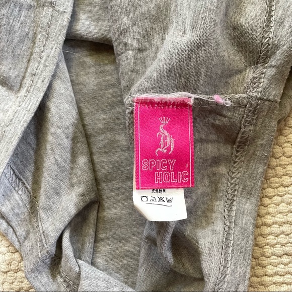 Spicy Holic Gray Shoulder Padded T-Shirt Size S - Picture 2 of 8